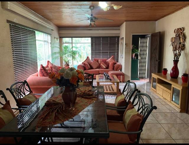 4 BEDROOM HOUSE FOR SALE IN VANDERBIJLPARK CE 2